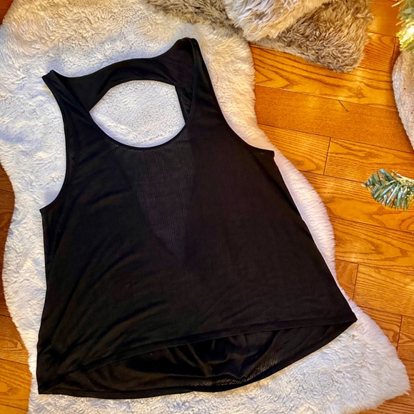 lululemon Next to Nothing Tank - Picture 2 of 4